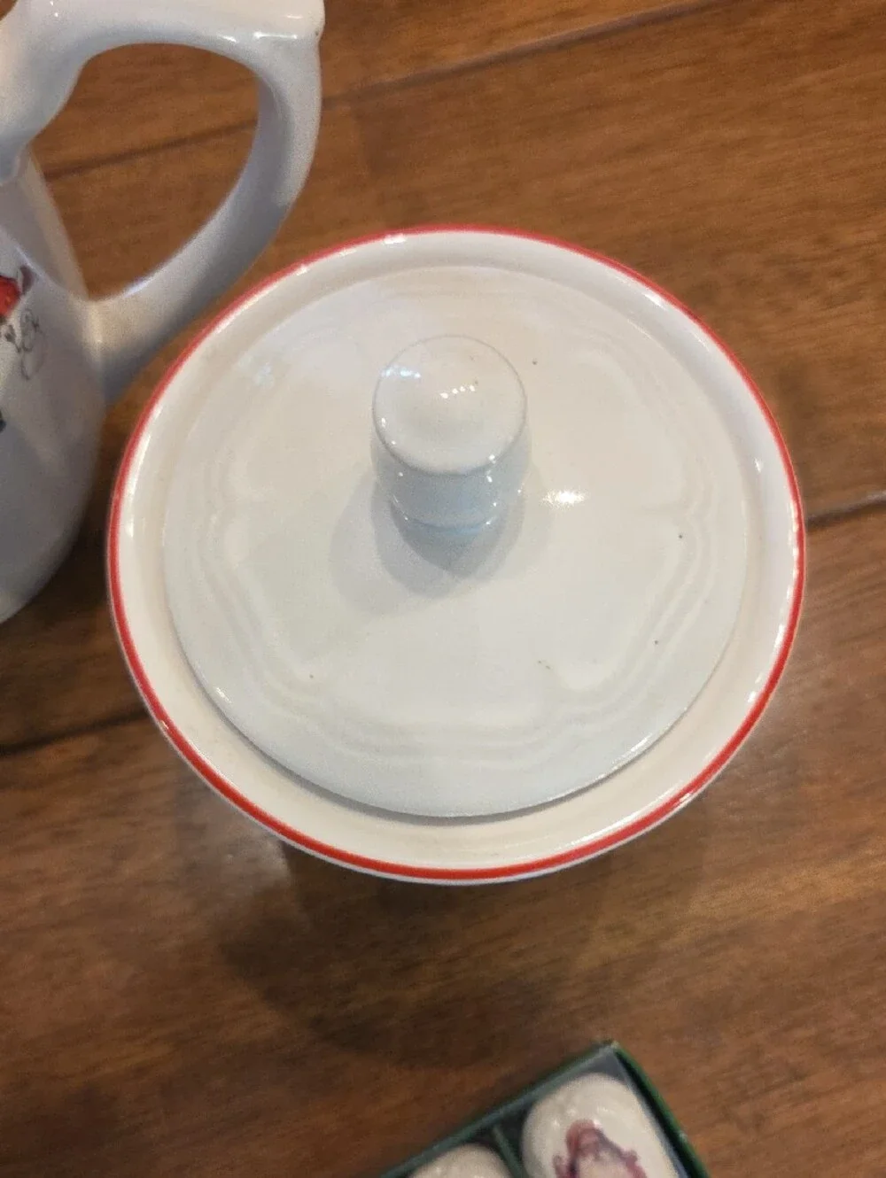 Farberware White Ceramic Tea Set with Red Accent and Holiday Motif - 3-Piece